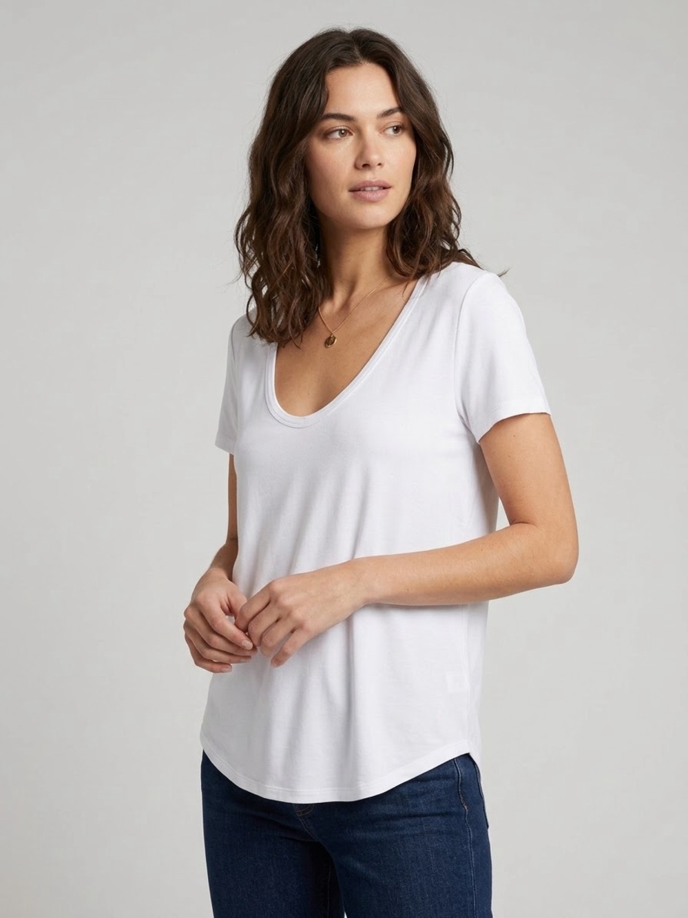 Talula by Aritzia White Scoop Neck T-Shirt Size XS - Modal Blend Soft Casual Tee
